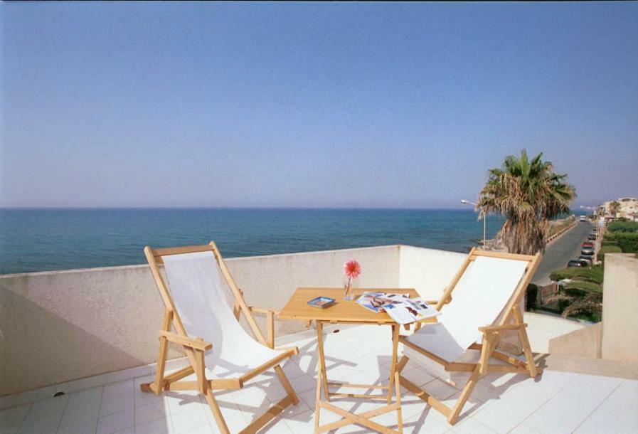Mare Addosso Villa Marina di Ragusa Exterior photo